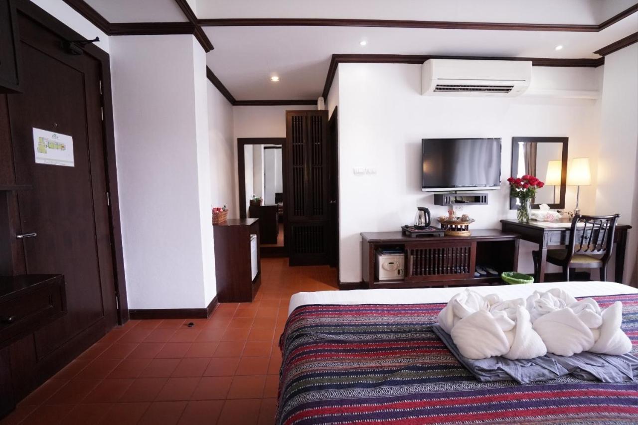 Baan Huenphen Boutique Hotel Chiang Mai Quarto foto