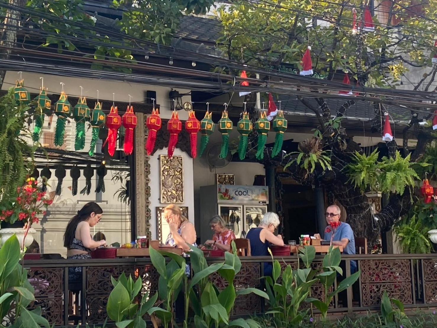Baan Huenphen Boutique Hotel Chiang Mai Exterior foto