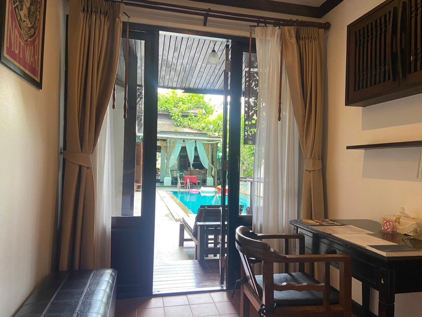 Baan Huenphen Boutique Hotel Chiang Mai Quarto foto
